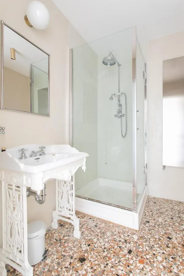 Infinite House Ca' Vendramin Apartment Venice 0*,